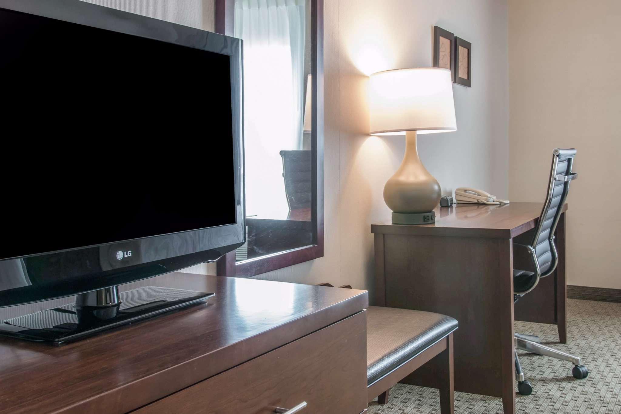 Comfort Suites Wixom Ngoại thất bức ảnh