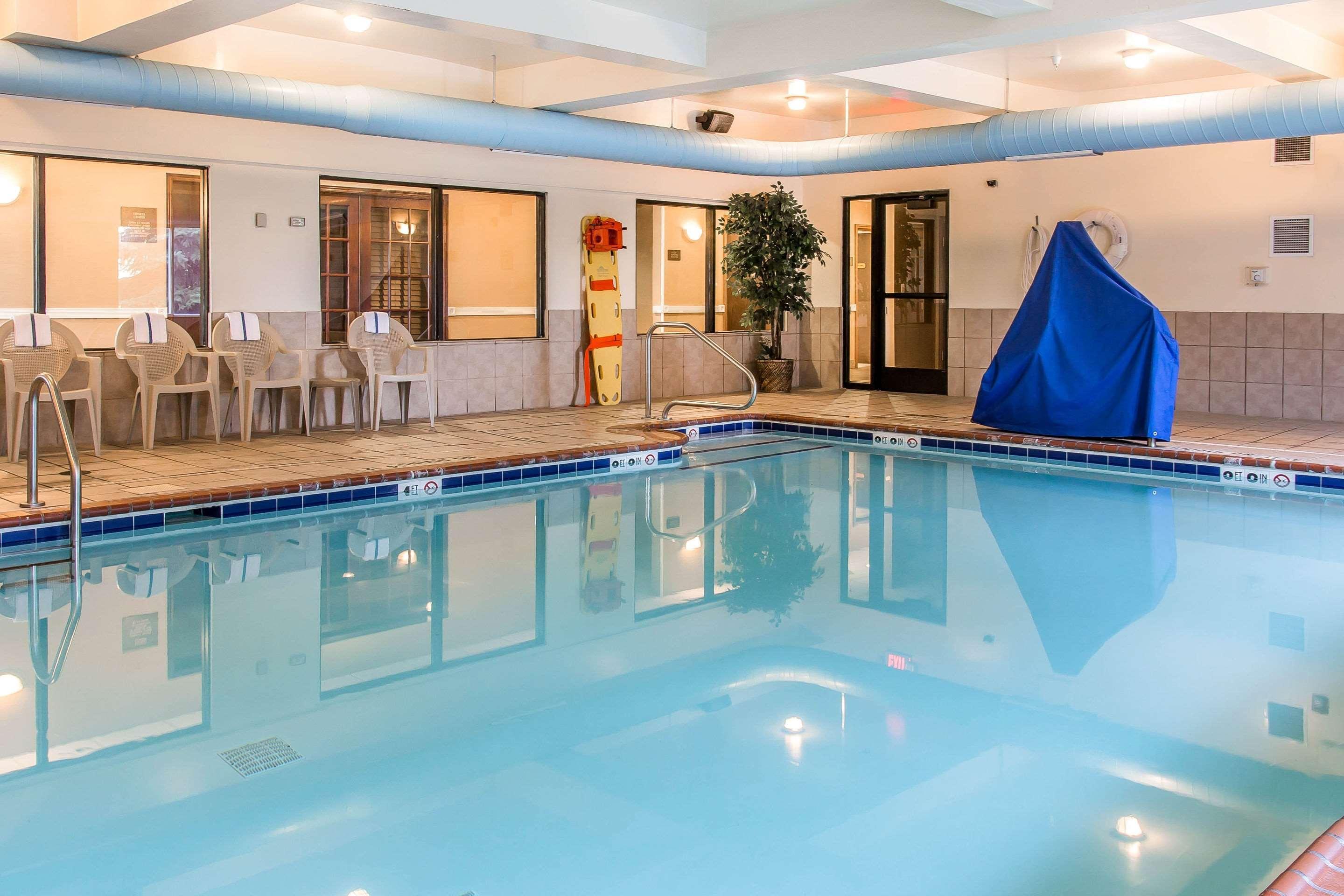 Comfort Suites Wixom Ngoại thất bức ảnh