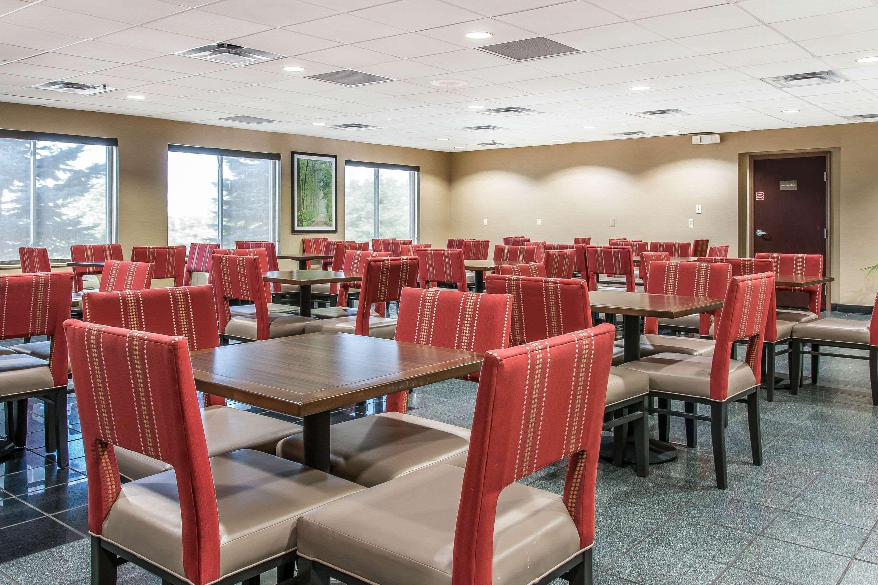 Comfort Suites Wixom Ngoại thất bức ảnh