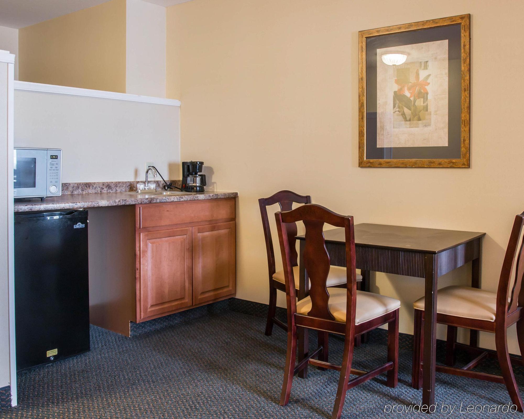 Comfort Suites Wixom Ngoại thất bức ảnh