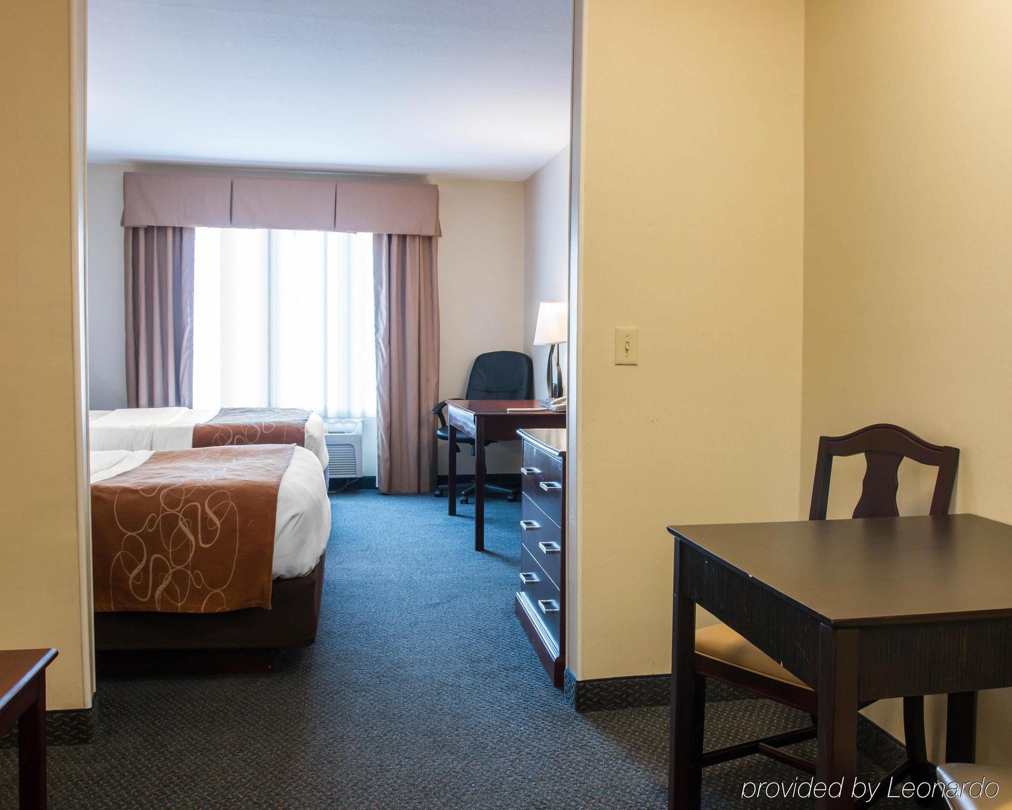 Comfort Suites Wixom Ngoại thất bức ảnh