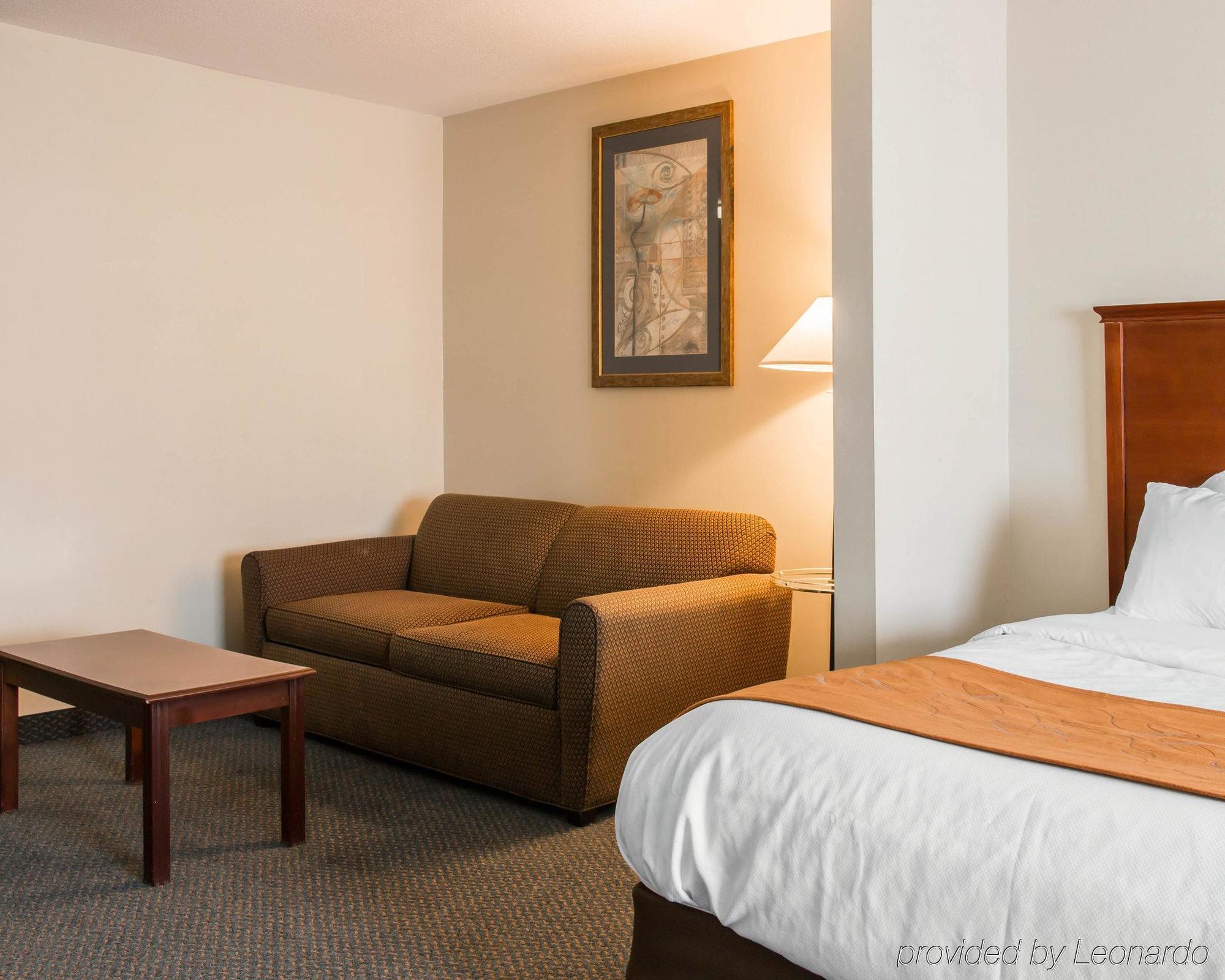 Comfort Suites Wixom Ngoại thất bức ảnh