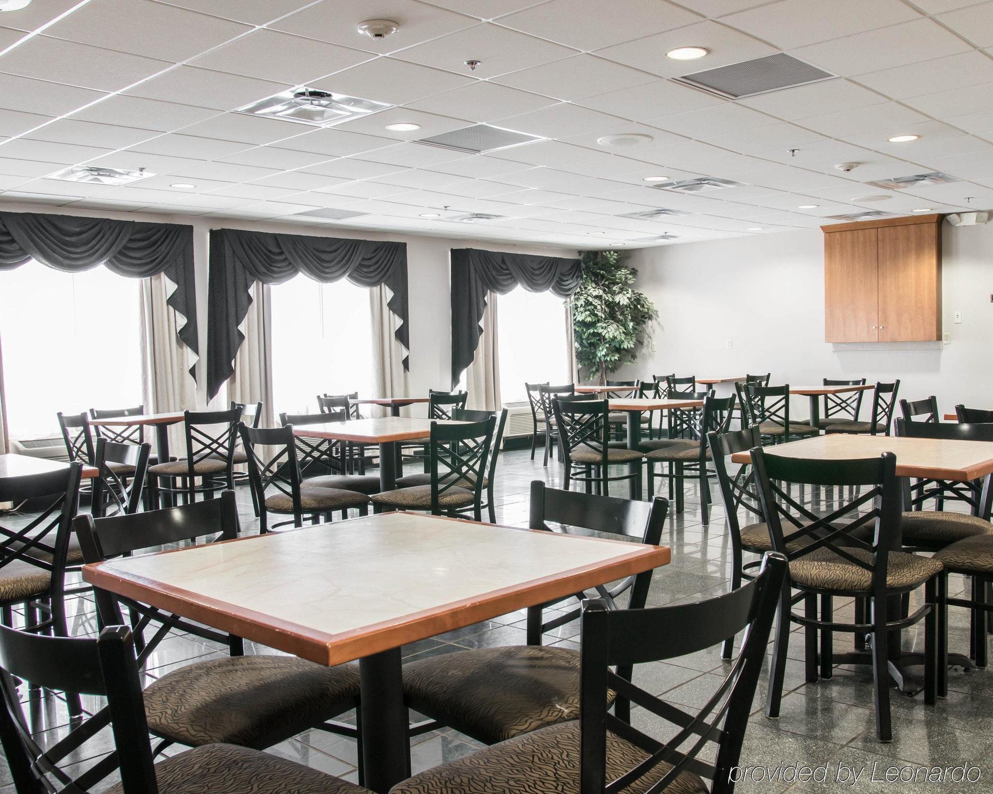 Comfort Suites Wixom Ngoại thất bức ảnh