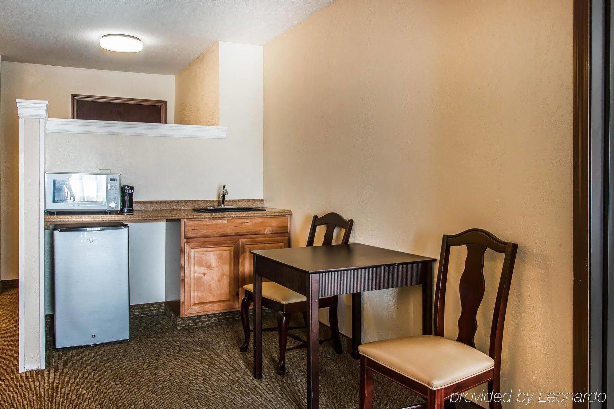 Comfort Suites Wixom Ngoại thất bức ảnh
