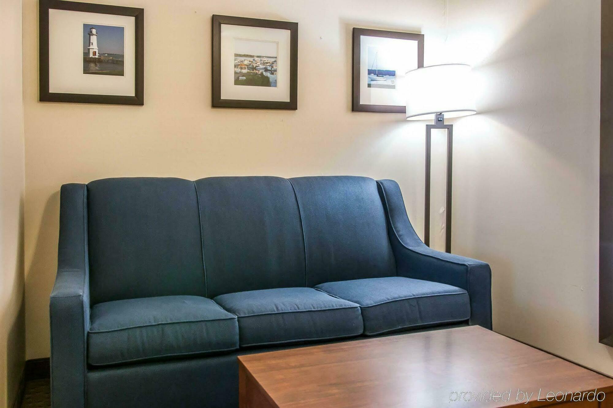 Comfort Suites Wixom Ngoại thất bức ảnh